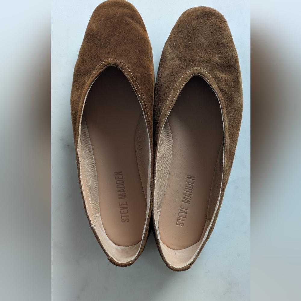 Steve Madden Tan Suede Loafers